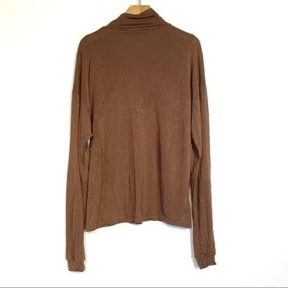 Kittenish Brown Rayon Mock Turtleneck Lightweight S Chocolate Mocha Long Sleeve - Picture 2 of 8